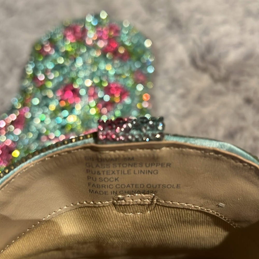 Blue by Betsey Johnson Rhinestone Diva Booties NWOT size 5 - Picture 6 of 7